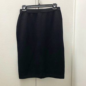St. John Basics skirt